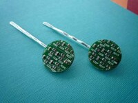 Circuit Board Hair Accessories Image 2