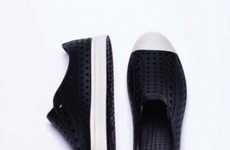 Black Tennis Shoes
