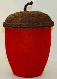 Eco-Friendly Funerary Urns Image 3
