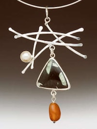 Asia-Influenced Jewelry Image 5