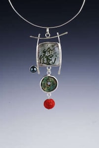Asia-Influenced Jewelry Image 6