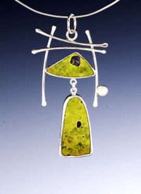 Asia-Influenced Jewelry Image 7