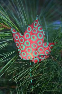 Psychedelic Leaf Art Image 6