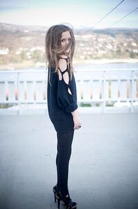 Lion Mane Hair Image 4
