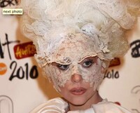 Tiered Cake Attire Image 4