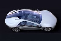 Curvaceous Covert Cars Image 3