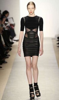 Scuba-Ready Fashion Image 3