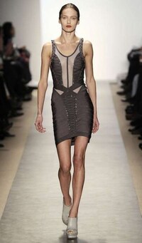Scuba-Ready Fashion Image 4