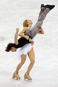 Flamboyant Olympic Wear Image 3