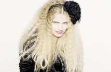 Colossal Crimped Manes