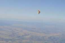Oregon Man Flies 200 miles in Lawn Chair Powered by 100 Helium Balloons
