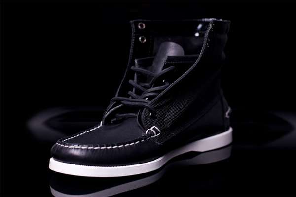 Hybrid Deck Boots