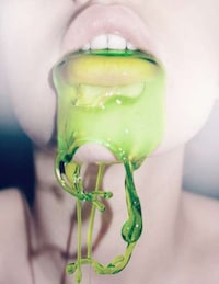 Trippy Dripping Close-Ups Image 4