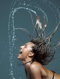 Water-Splashing Swimwear Shoots Image 3