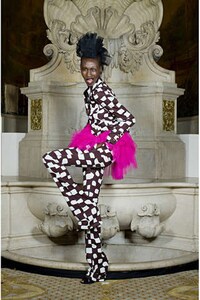 Geometric Haute Couture Image 5