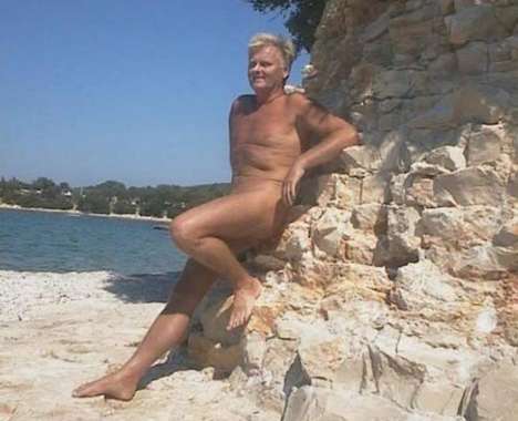 27 Naughty Nudist Finds
