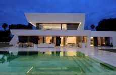 Pristine White Eurotecture