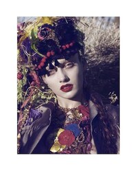 Feathery Faced Headpieces Image 7