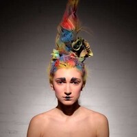 Vibrant Geishas Image 7