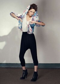 Cloudy Floral Fashion Image 8