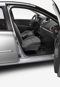 Swiveling Auto Seating Image 2