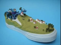 Shoe Dioramas Image 5
