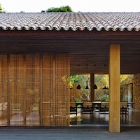 Eco-Friendly Tropical Homes Image 4