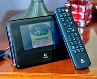 Touchscreen Clock Radios Image 6