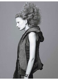 Poofy Femme Mullets Image 7