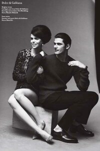 Modern Elegance Editorials Image 5