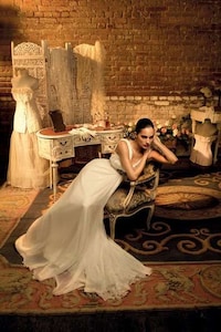 Dramatized Wedding Frocks Image 8