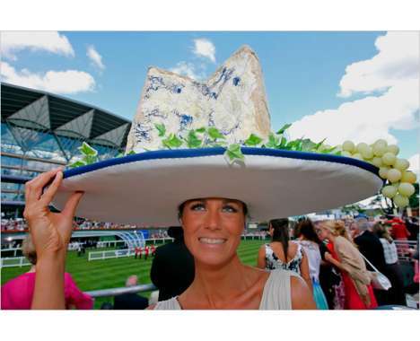 12 Kentucky Derby Features