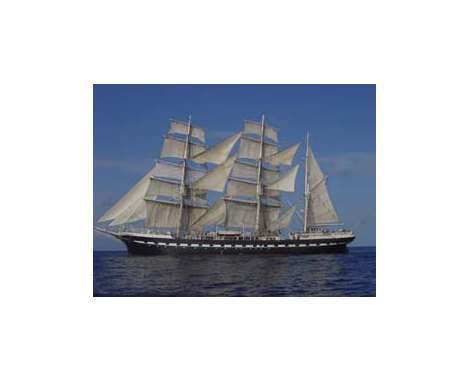 25 Super Sailboats
