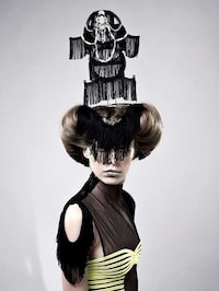 Chandelier Sunglasses Image 4