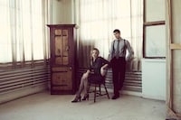 40s-Inspired Coupletography Image 6