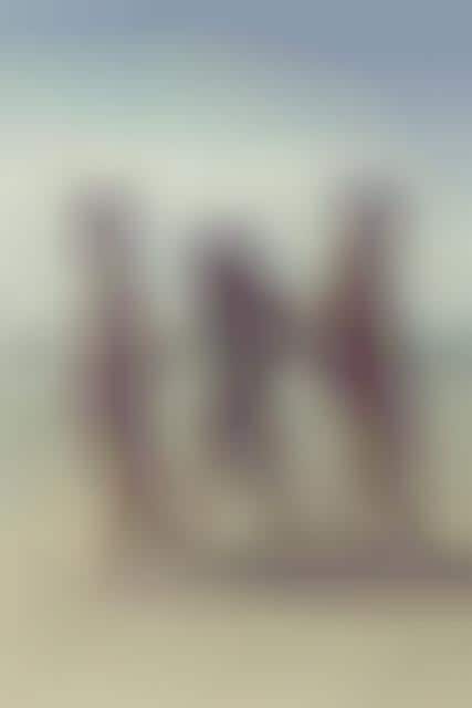 Bottom-Groping Beachtography