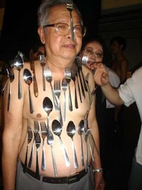 Human Magnets Image 8