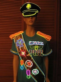 Glow-in-the-Dark Dancers Image 5
