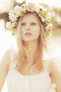 Flowerchild Fashiontography Image 2