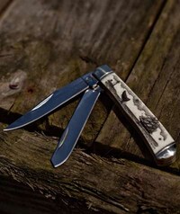 Sailor Switchblades Image 2
