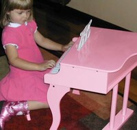 Itty-Bitty Grand Pianos Image 7