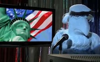 Patriotic Muppet Serenades Image 4