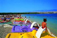 Croatian Outdoor Beach Club Papaya -  Watch Superstar DJs Whilst You Get a Tan Club Papaya Image 6