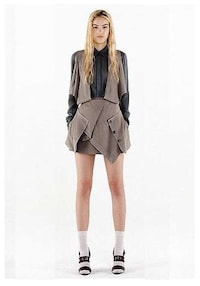 Crop Tops & Sweaters Image 4