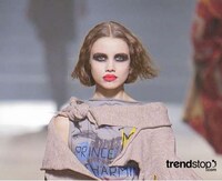 Drawn-On Lips Image 5