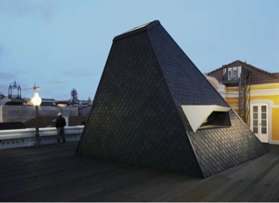 Rooftop Pyramid Rooms