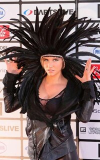 Oversized Tribal Headpieces Image 3