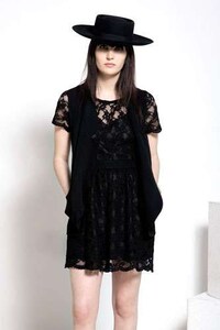 Paint-Splattered Womenswear Image 6