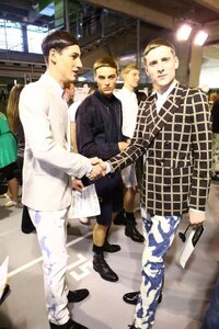 Skinhead-Inspired Fashion Image 8