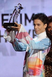 Egotastic Icon Ensembles Image 6